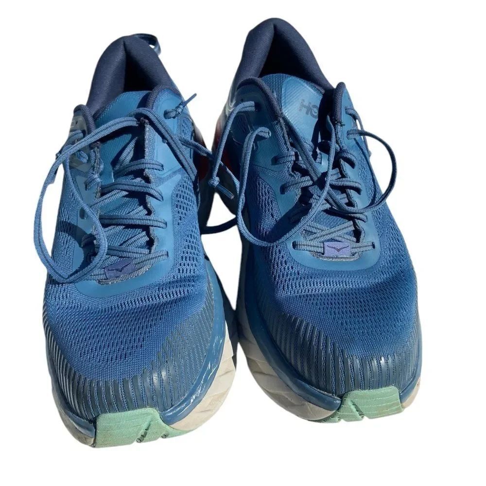 Hoka one one men’s running shoes excellent condition see pics size 13